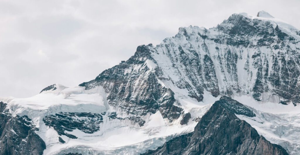 Des cosmétiques naturels inspirés de la montagne